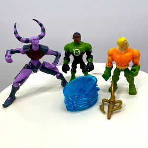 Action Figure Lot DC Aqua Man Green Lantern Spin Masters Reaper Bakugan